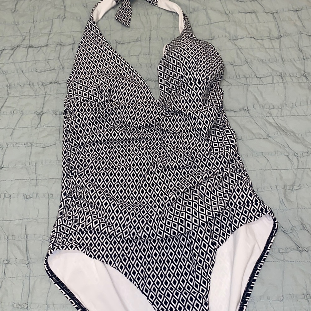 One piece swimsuit